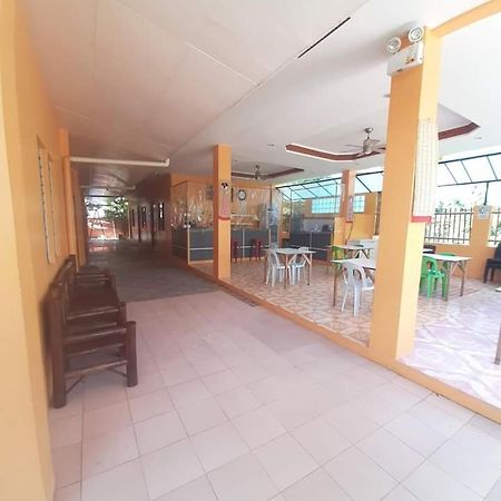 Jessa'S 5 Guests House 호텔 몰볼 외부 사진